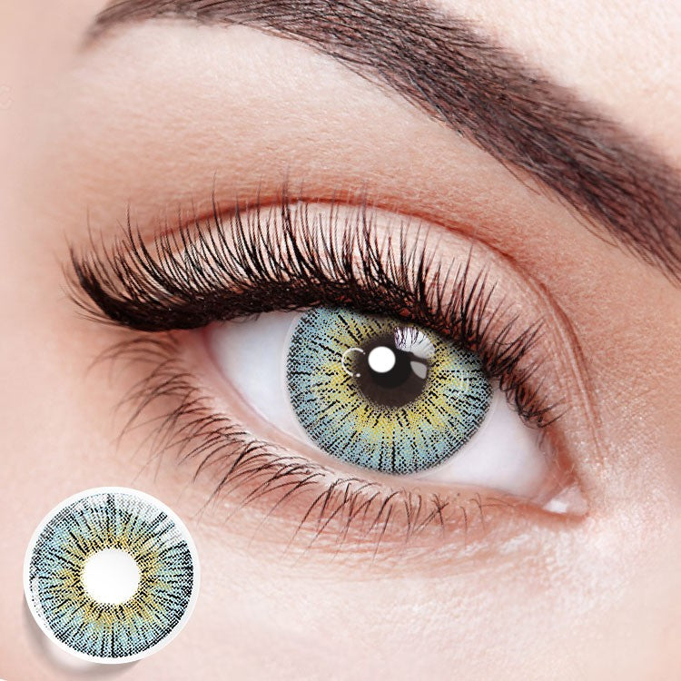 Effect Display of Wearing LumiRay Blue Contact Lenses